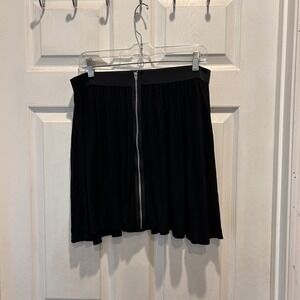 Elle Women‎ Black Zipper Front Skirt Size L Rayon Spandex Grunge Goth Whimsigoth